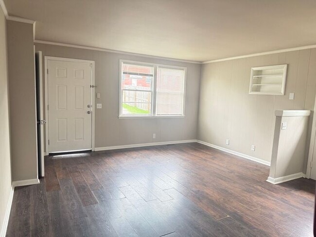 Photo - FOR RENT - 2 Bed Duplex in Madison! Large yard! Pets allowed!
