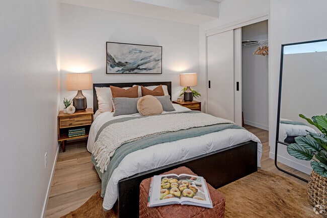 1BR, 1BA - 522 SF