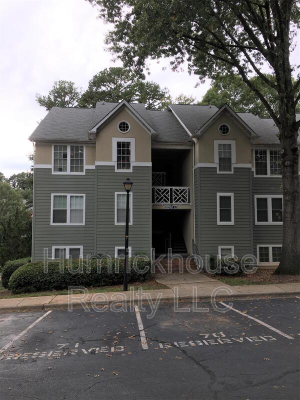 Photo - 19835 Henderson Rd