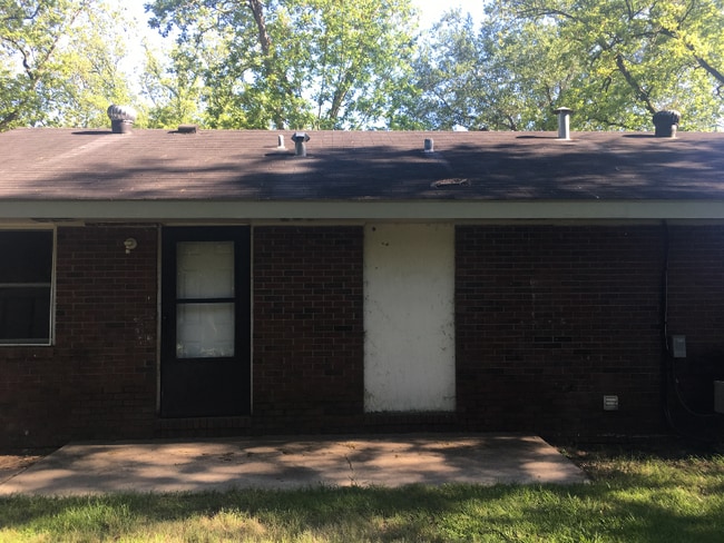 Photo - 1465 Kevin Ct