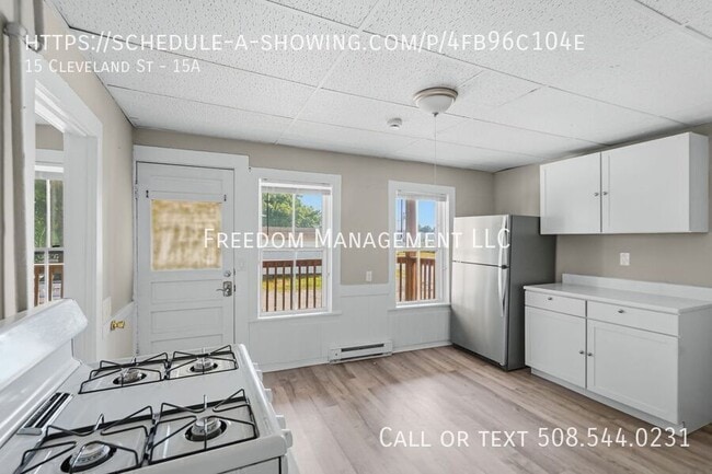 Building Photo - 15 Cleveland St Unit 15A