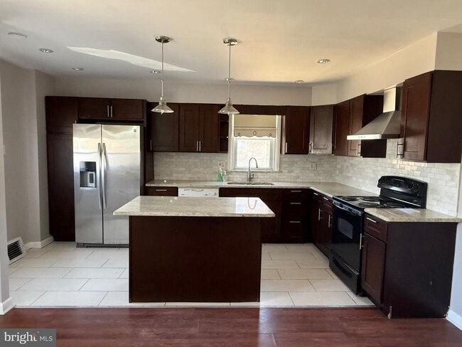 Photo - 9083 Convent Ave