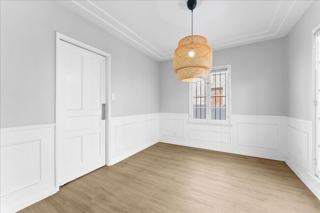 Photo - 335 N Genesee Ave Unidad 337.5