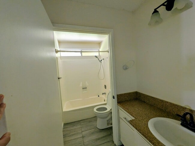 Photo - 4146 Trevor Ln Unit C