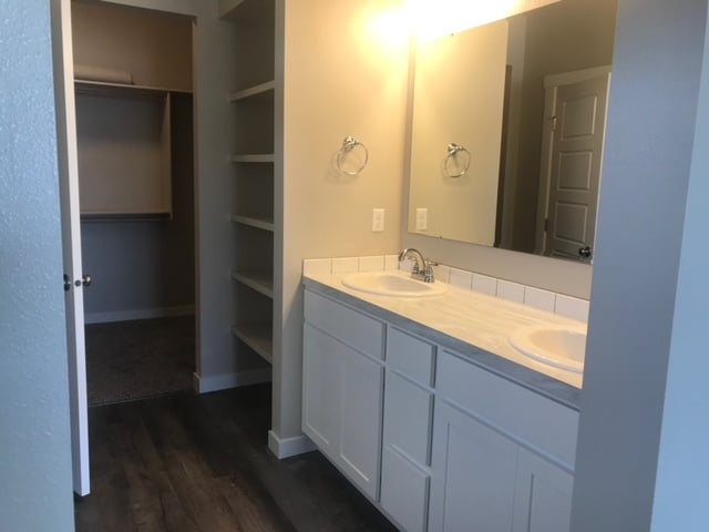 Master Bathroom - 3120 W Sunny Cove St