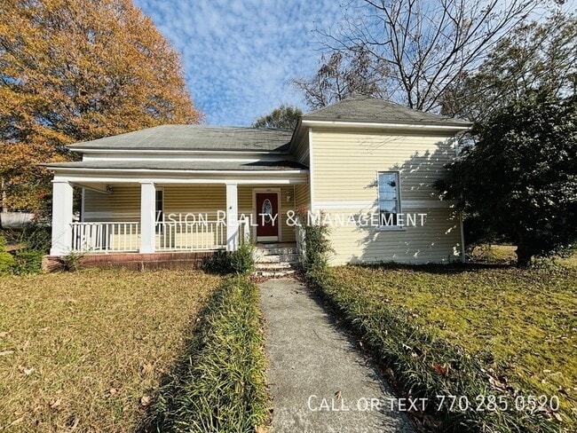 Building Photo - 302 Mandeville Ave