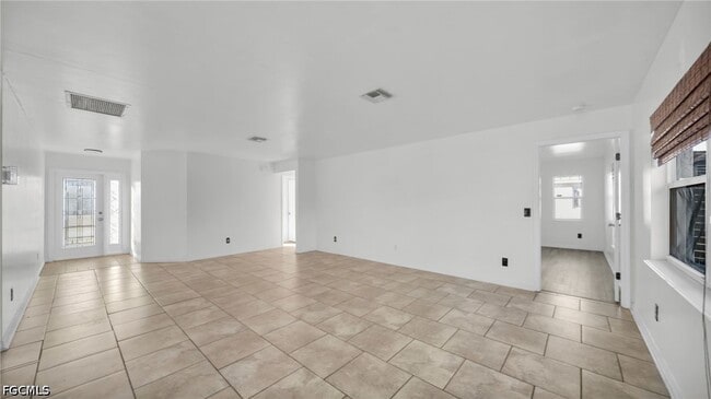 Photo - 918 Acroft Ave