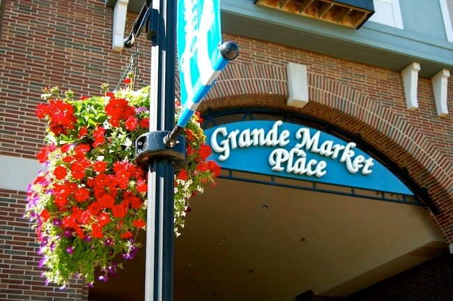 Grande Market Place