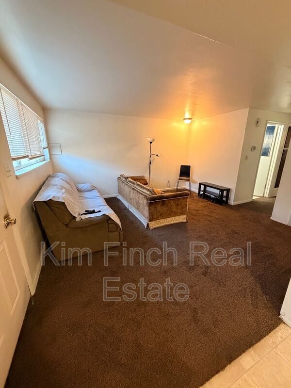 Photo - 735 S Stubbs Ave Unidad 3