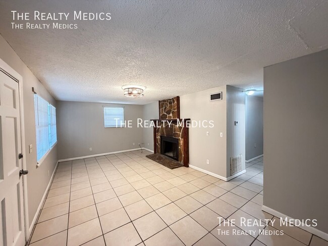 10048 SE Sunset Harbor Rd