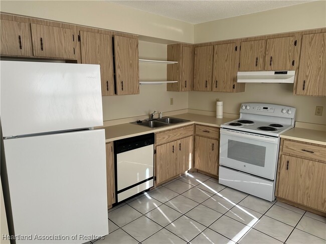 Photo - 7416 Valencia Rd