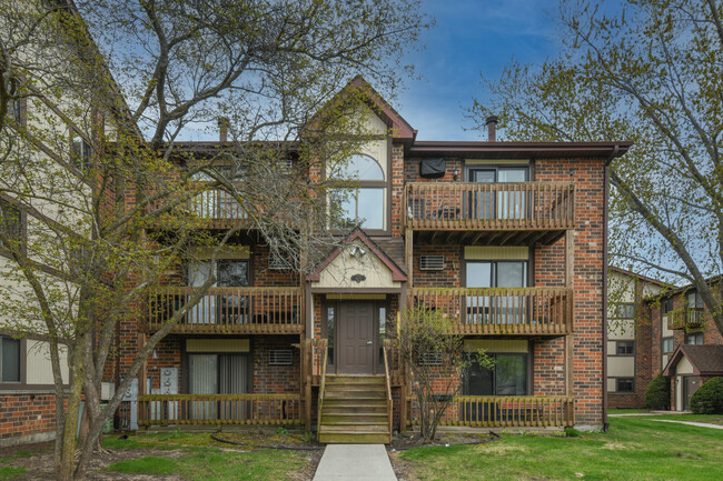 Photo - 425 Berkshire Dr Unidad 16 Rental