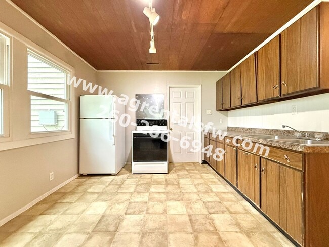 Photo - 3 Bedroom House