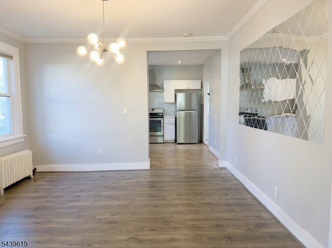 126 Vassar Ave