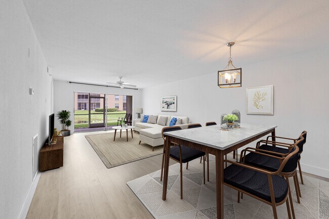 Photo - 9650 Victoria Ln