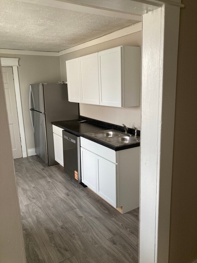 Photo - 18 Greenwood Dr Unit 18-11