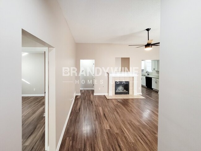 Photo - 10242 Evening Hill Dr