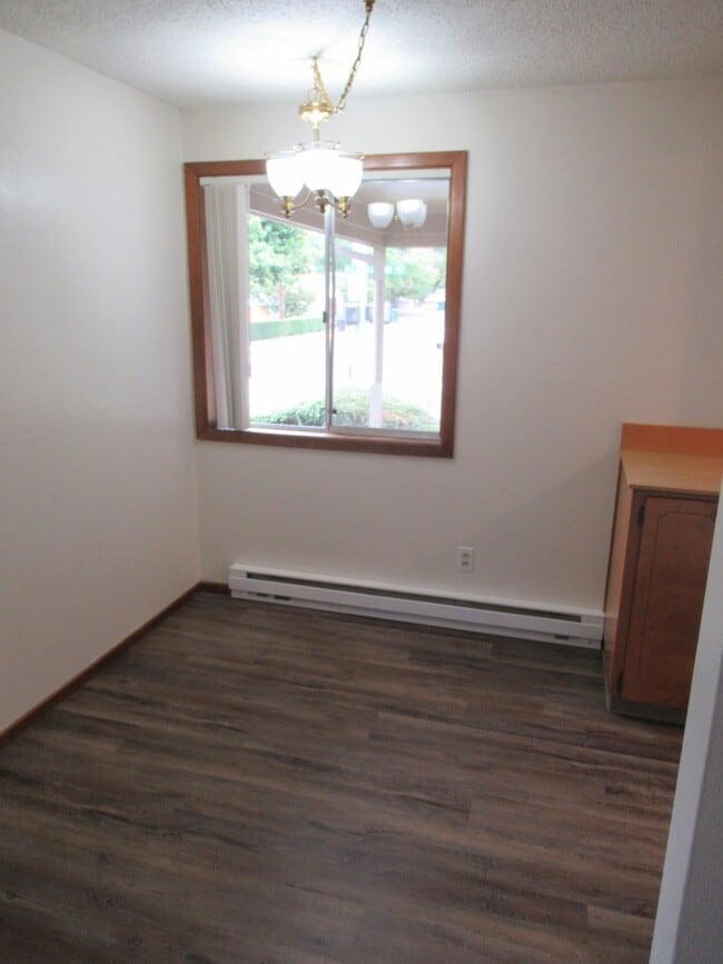 Photo - Three Bedroom Duplex in South Salem Unit 2795