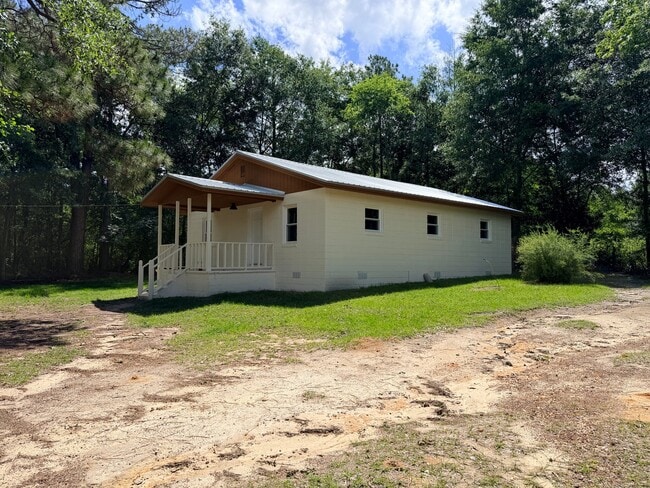 Building Photo - 215 Will Reeves Rd