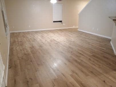 Photo - 2200 Weiss Ln