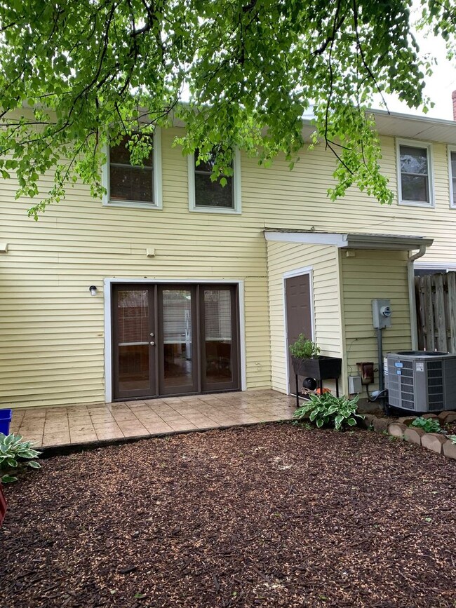 Photo - 336 Loudon Rd