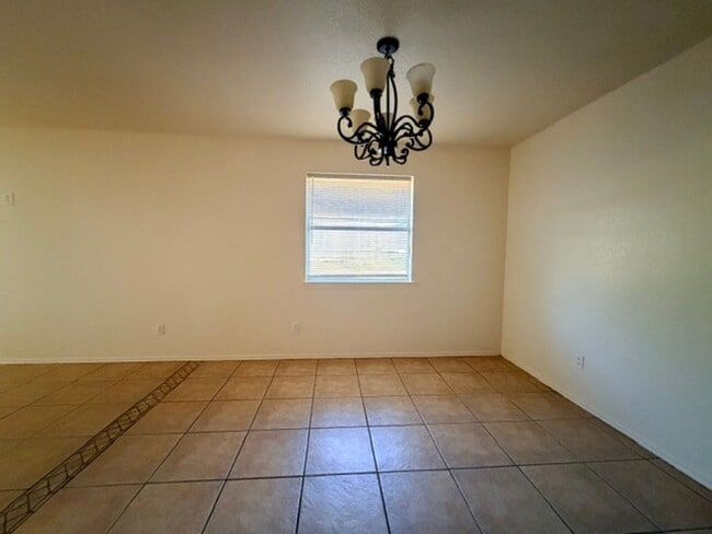4303 Sonora Dr