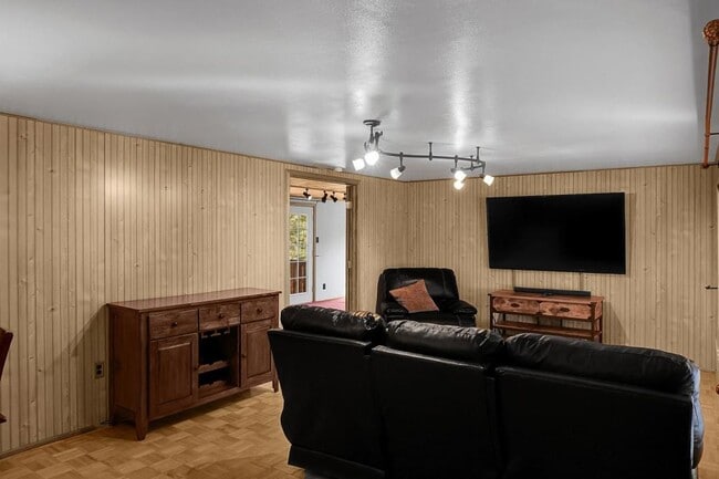 Photo - 9140 Picabo Rd