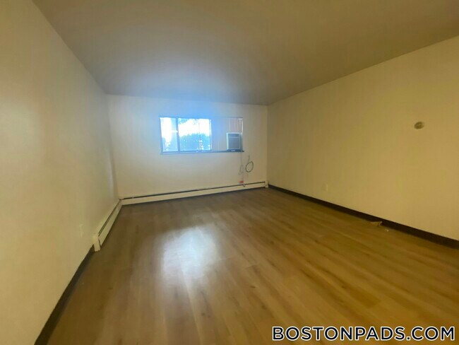 Photo - 10 Riverside St Unit G4