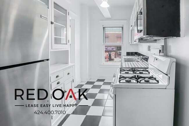 Photo - ~1 Month FREE~ Unique and Beautiful One-Be... Unit 22