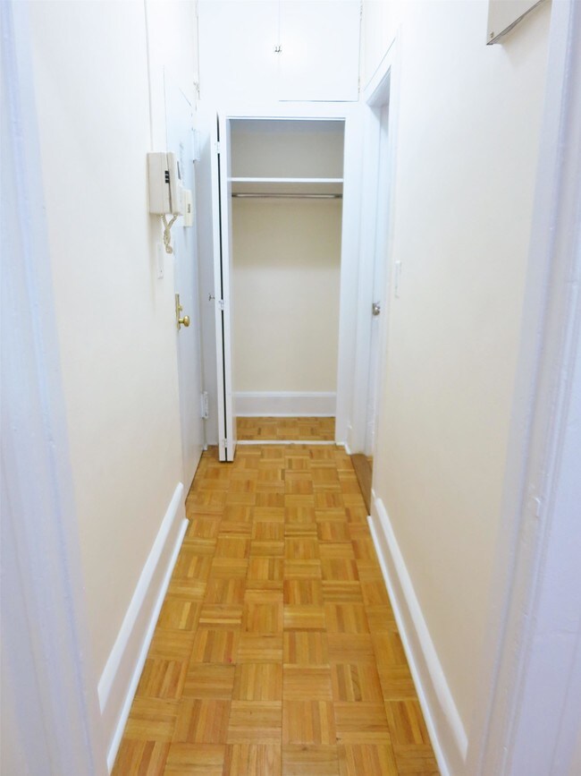 Photo - 154 E 79th St Unit 2D