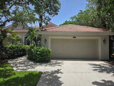 Photo - 8461 Bent Creek Ct Townhome