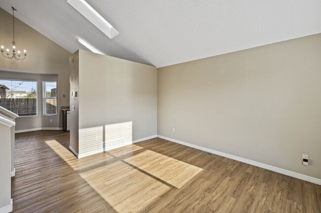 Photo - Convenient, Comfortable, and Close to Fort Carson and I-25! – 3BR Tri-Level in Colorado Springs!