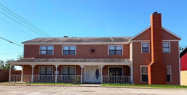 Building Photo - 4408 Lake Rd Rental
