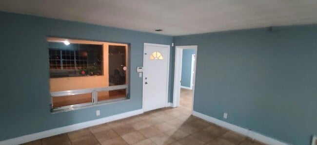 Photo - 3651 NW 9th St