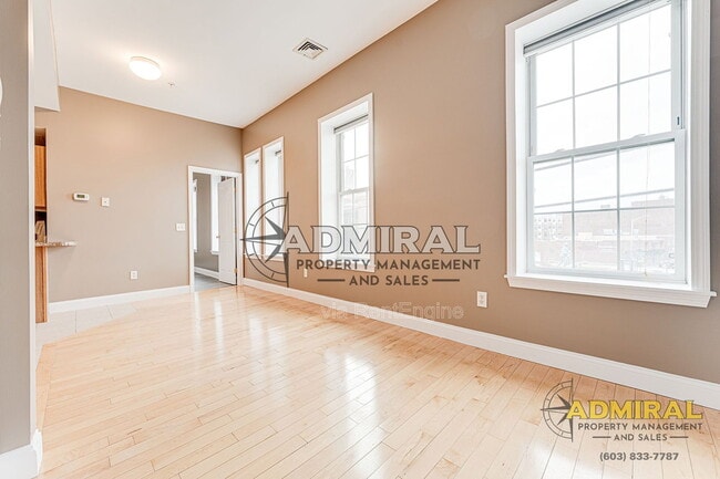 Photo - 282 Central Ave Unit Apt 2