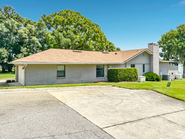 Photo - 2720 Crystal Beach Rd