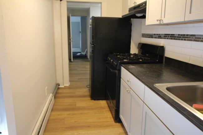 Photo - 11 Elm St Unit 2