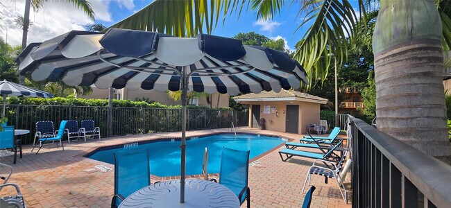 Photo - 8314 Lagos De Campo Blvd