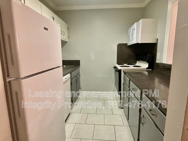 Photo - 3101 Highland Rd Unidad Apt 307