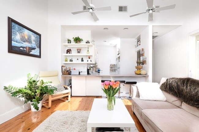 Photo - 256 Marlborough St Unidad 11