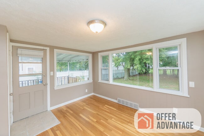 Photo - 4933 Monticello Blvd