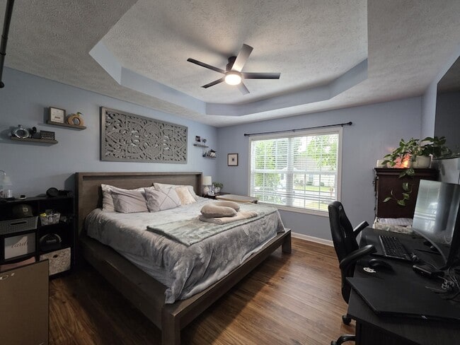 Photo - 112 Lee Ln