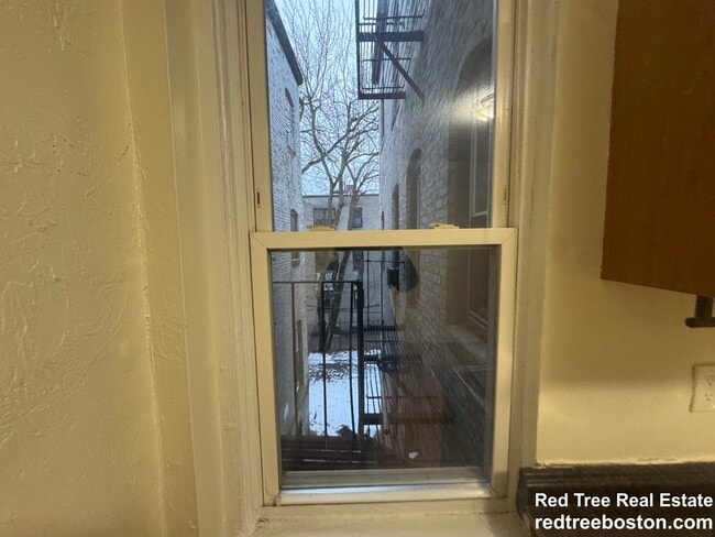 Photo - 51 S Huntington Ave Unit B1