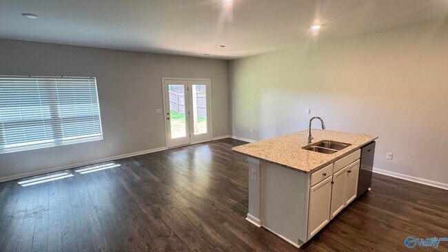 114 Canonbury Dr