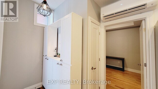 Photo - 101 - 157-159 JAMES STREET Unité 101