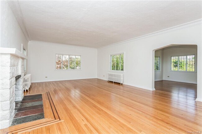 Photo - 71 Beechtree Dr