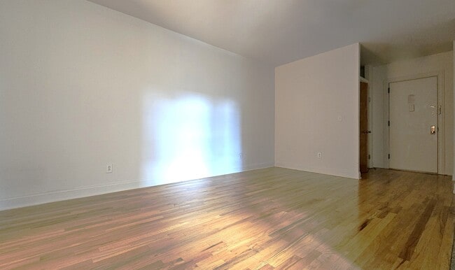 Photo - 660 Fort Washington Ave Unidad 2C