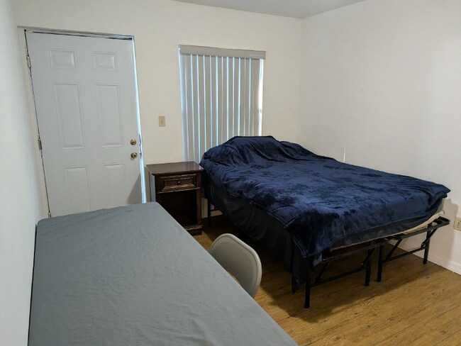 Photo - 3600 SW 23rd St Unit 19