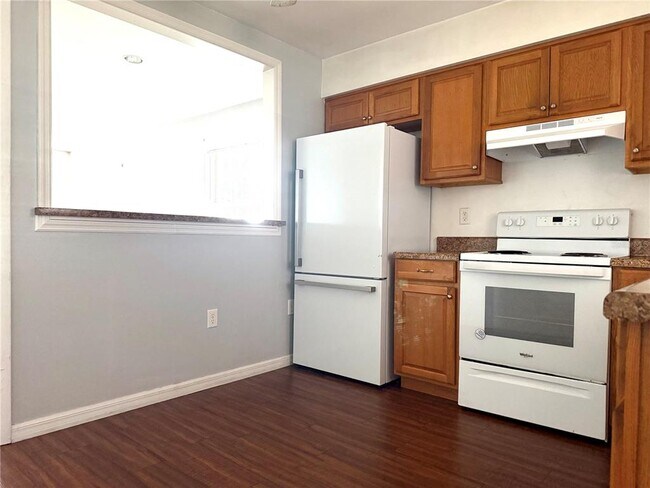 Photo - 610 Emerald Ave Unit 3