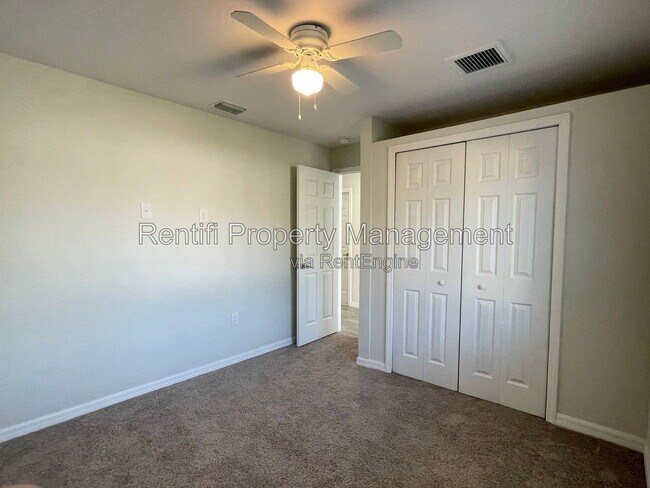 Photo - 2413 Millie Ave S